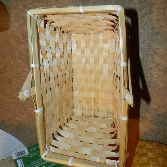 The Wizard of Oz Dorothy's Toto in a Basket 🆕FAST😮💨⚡🚚 - Picture 11 of 15